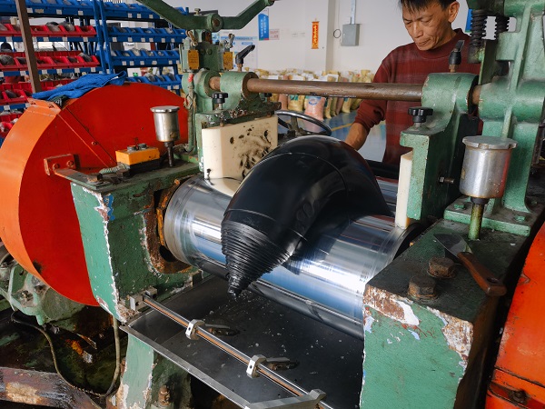 Мы можем поставлять OEM производителю все виды кремниевых изделий.